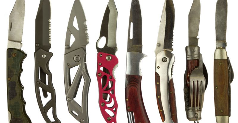 Prominent Blade Collectors Opt for Custom Out-the-Front Knife Designs