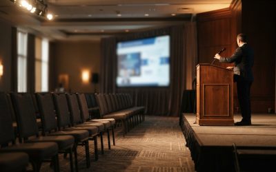 Building Resilience and Confidence Through an Inspiring Keynote Speaker